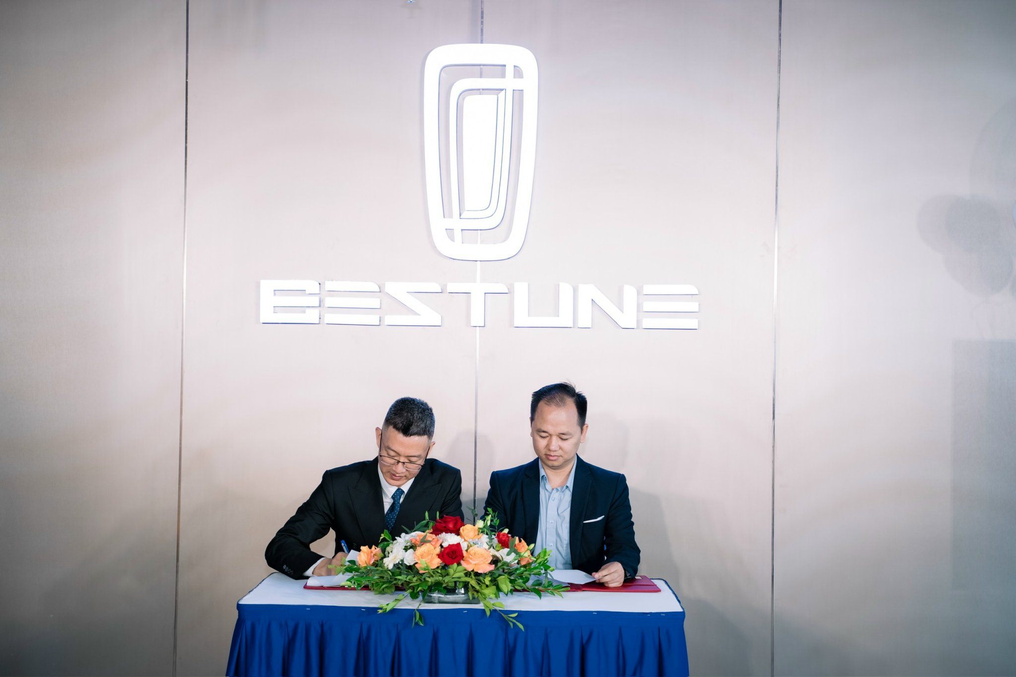 Bestune Việt Nam và EVG Group – Đẩy mạnh phát triển hệ sinh thái trạm sạc xe điện thông minh tại Việt Nam.