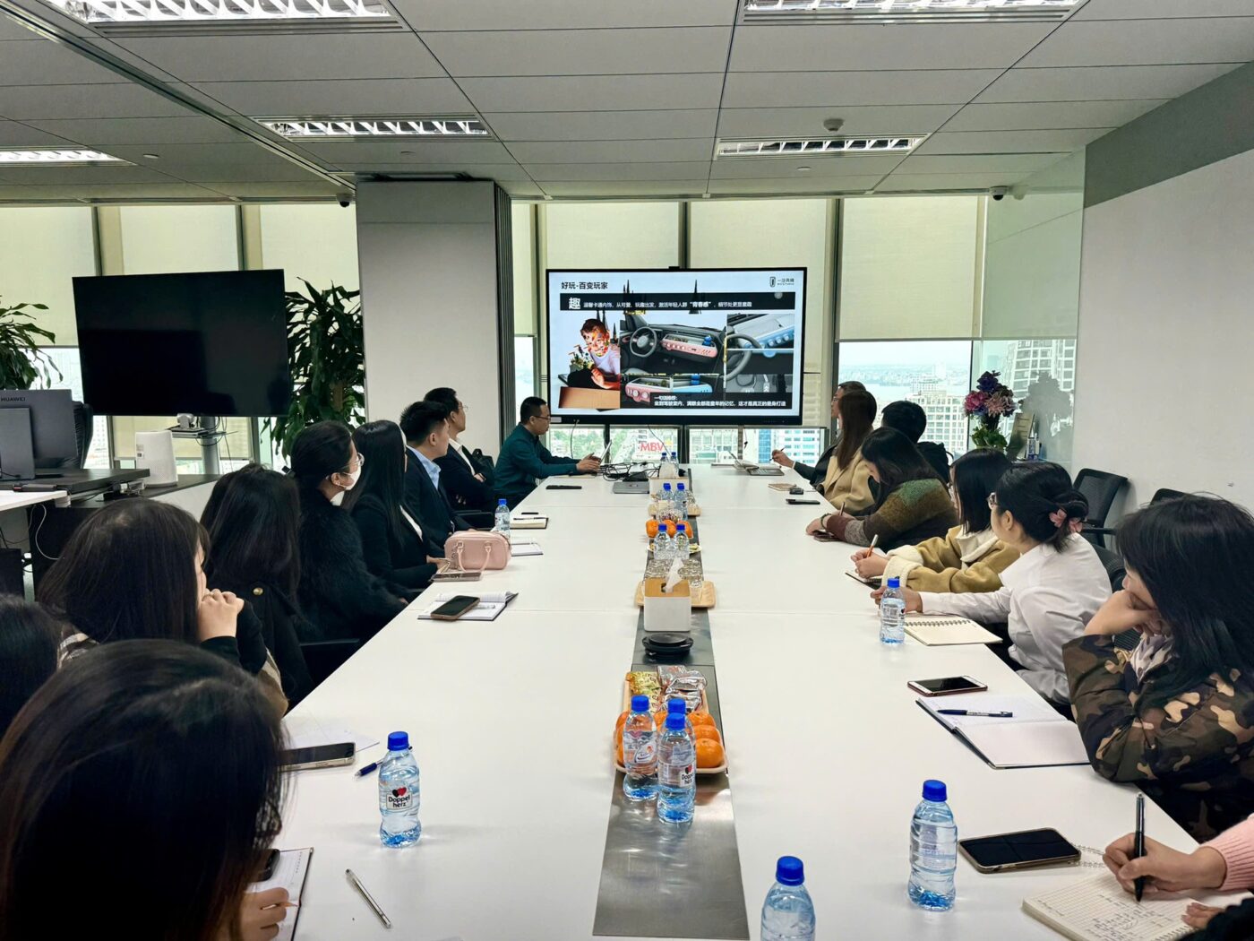 Cuộc đào tạo cho nhân viên bán hàng và marketing