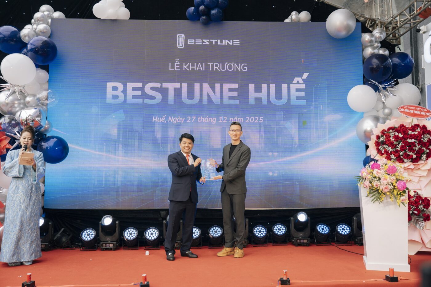 Bestune Trao giấy chứng nhận