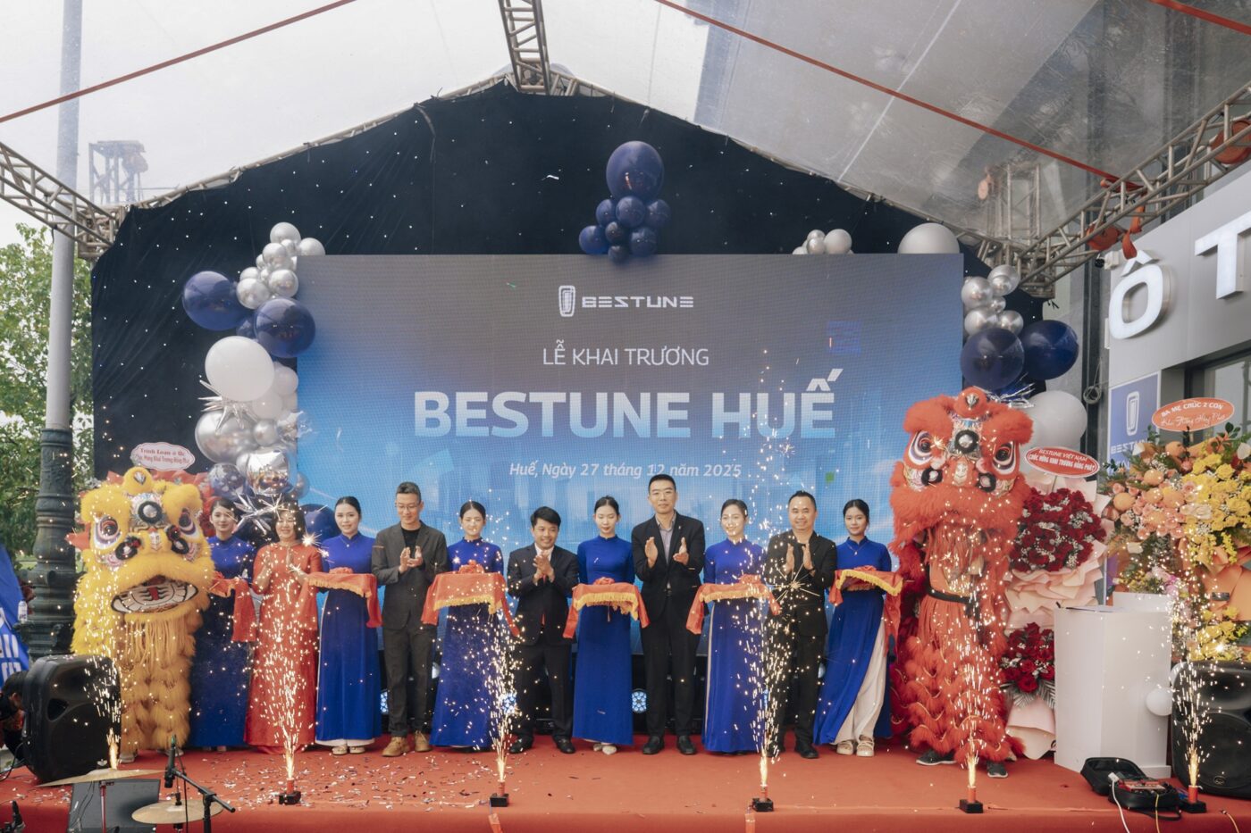 khai trương Bestune Huế