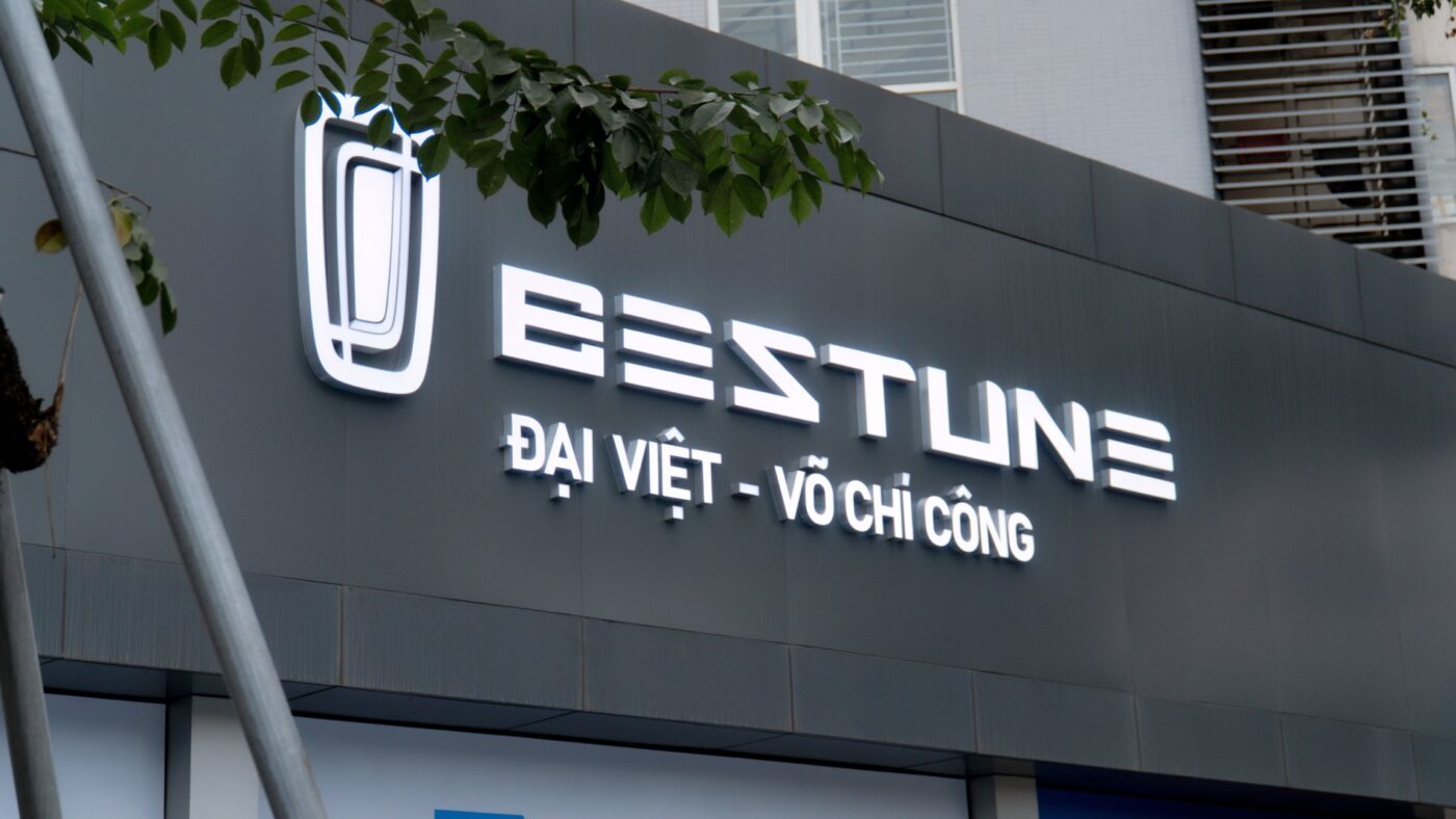 Bestune Võ Chí Công